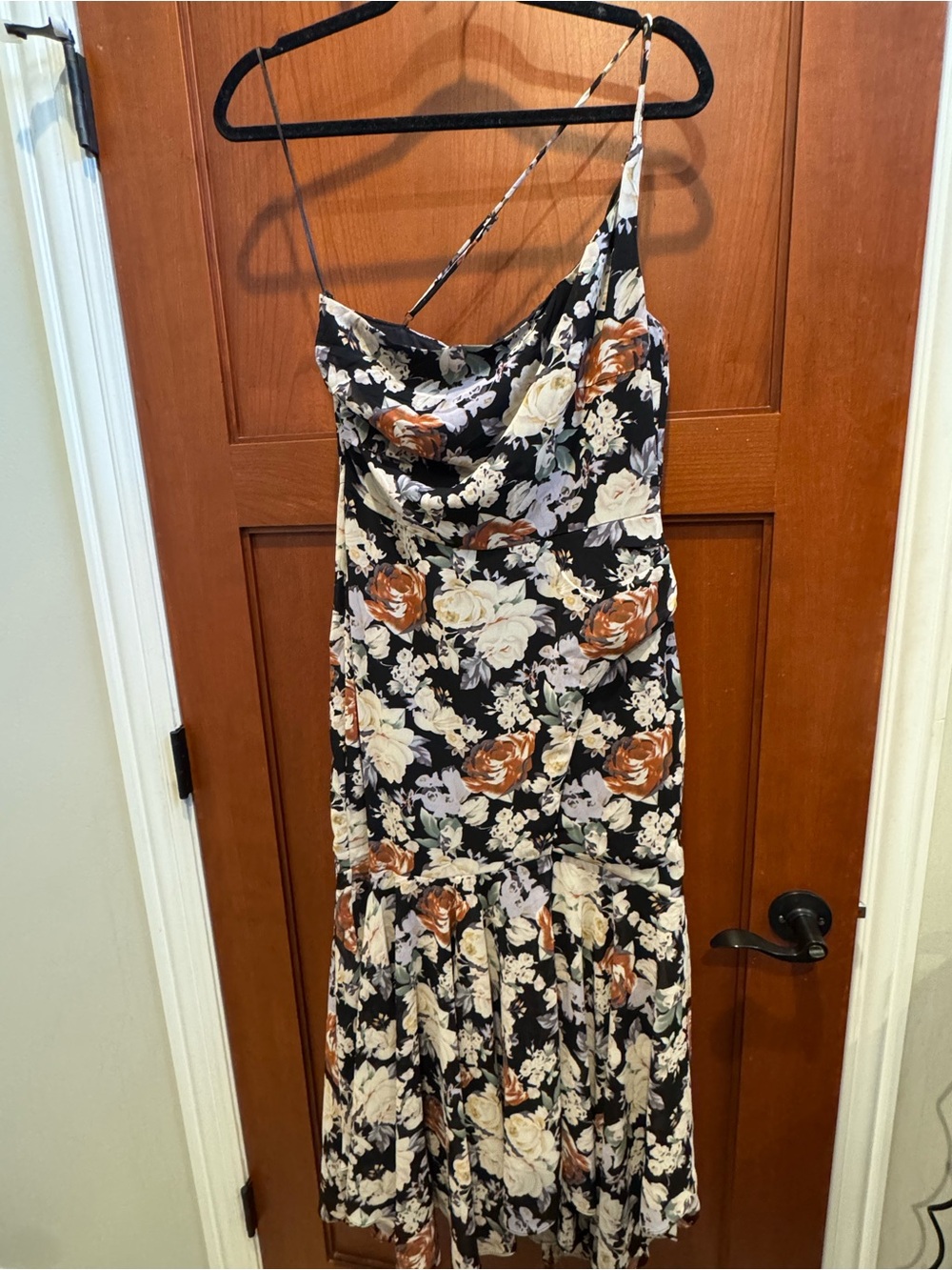 ASTR The Label Emmylou One Shoulder Black and Floral Midi Dress | Size M - Picture 5 of 10